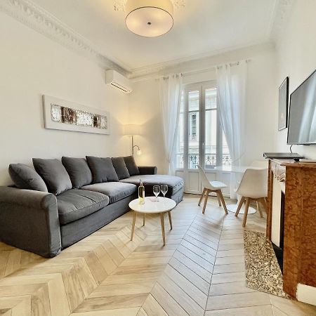 Chezdudi Apartment Nice Bagian luar foto