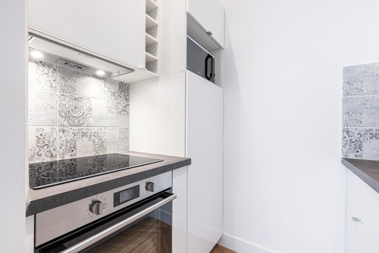 Chezdudi Apartment Nice Bagian luar foto